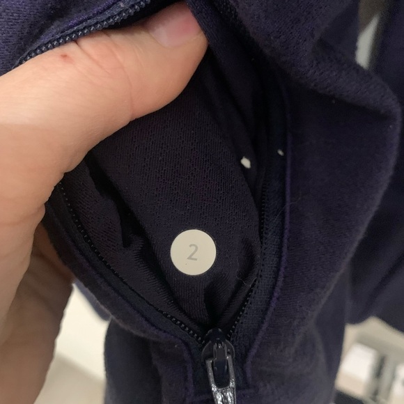 lululemon In Stride Jacket - Deep Indigo - Picture 10 of 10
